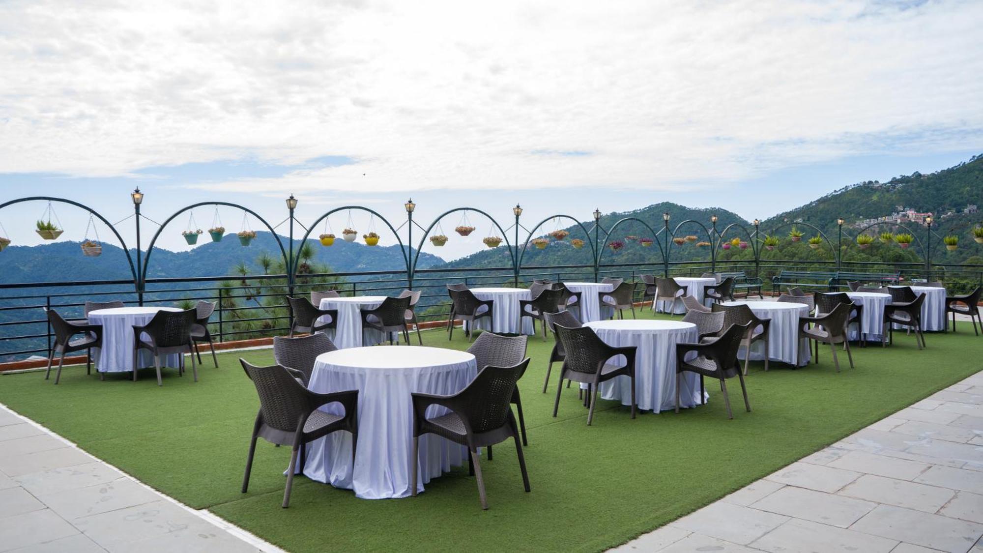 Winnies Holiday Resort & Spa Kasauli Kültér fotó