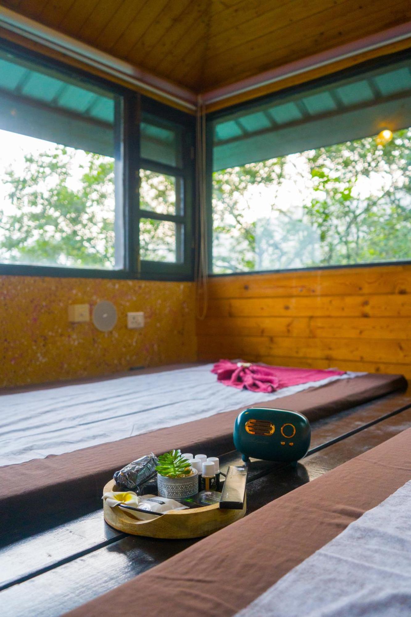 Winnies Holiday Resort & Spa Kasauli Kültér fotó